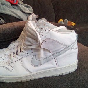 NIKE DUNK HIGH PLATINUMM GRAY SIZE 11